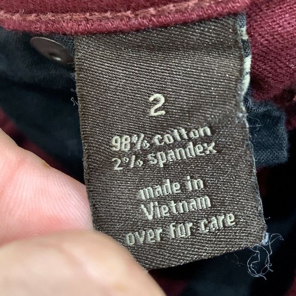 Women's Red Jeans - Picture 5 of 6